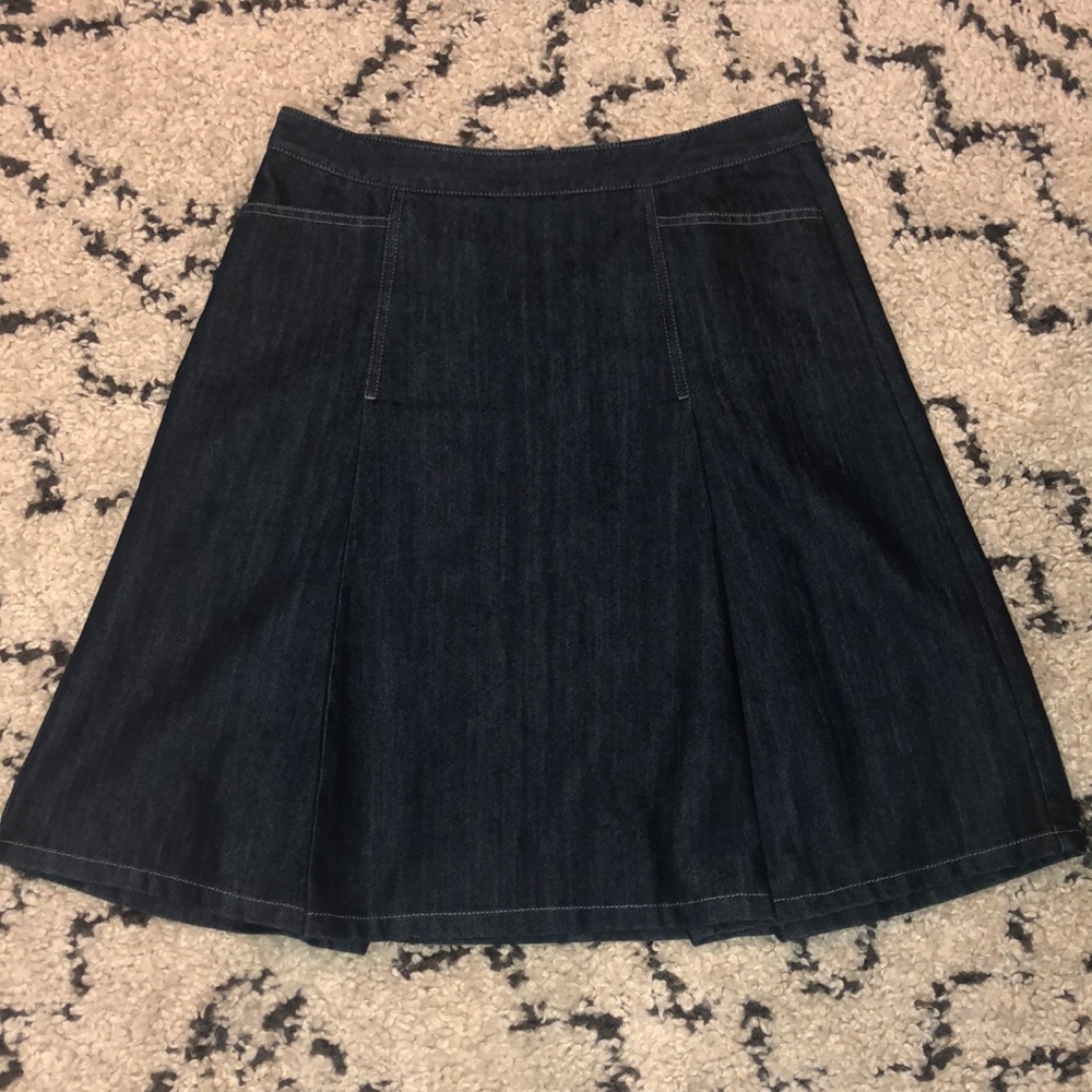 ANN TAYLOR dark denim nice quality skirt